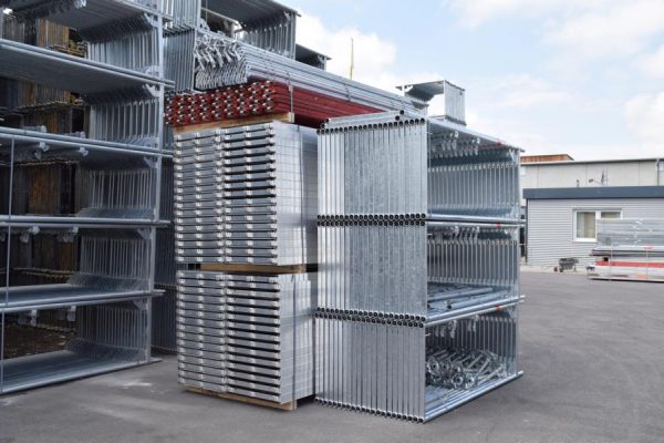 490,35 m² Stahlgerüst mit Alu-Robustboden – Bild 3